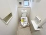 金剛沢１ 3090万円 トイレ トイレは1階と2階に完備♪汚れにくくお掃除しやすい便器で毎日快適に♪