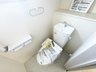 ひより台 2790万円 トイレ トイレは1階と2階に完備♪汚れにくくお掃除しやすい便器で毎日快適に♪