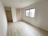 八本松２（長町一丁目駅） 3950万円 洋室 全居室に収納を完備しました！スッキリとした快適な居住空間を保てますね♪