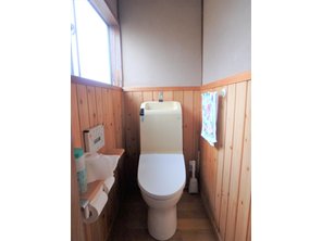 既存住宅　鶴岡市東新斎町 トイレコーナー撮影