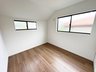 羽黒台 2098万円 2号棟　洋室 どんな部屋にもしやすいシンプルな洋室。2面採光で、明るく開放感もあります♪