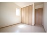 佐野町（大曲駅） 2423万円 全居室に収納が付いているので、各部屋の使用用途やライフスタイル、お子様の成長に合わせて対応できます。