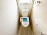 日本平 2180万円 トイレ トイレは1階と2階に完備♪汚れにくくお掃除しやすい便器で毎日快適に♪