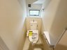 岩切字鴻巣（岩切駅） 3280万円 トイレ トイレは1階と2階に完備♪汚れにくくお掃除しやすい便器で毎日快適に♪