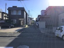 合浦２ 255万円 現地（2021年6月）撮影 市道からの進入道路（幅員4.0ｍ、私道）
