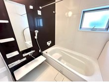 美園１（浦和美園駅） 4680万円 一日の疲れを癒すバスルームは浴室乾燥機付きでいつでも快適バスタイム 室内（2023年7月）撮影