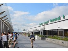 成田市本城H区｜№21モデル｜月々6万台で買える家　【一戸建て】 成田国際空港まで8900m 日本最大の国際空港ですが観光スポットとしても人気です。ショッピングやグルメも満喫でき、迫力満点の遠望デッキやポケモンストアなどお子様が喜びそうなスポットもあります♪ぜひ休日に家族でお出かけしたいですね