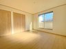 大泉町２ 5390万円 ■２階洋室８帖、大型収納付きでお部屋がスッキリ片付きます