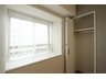 クリオ川崎追分壱番館 室内（2024年3月）撮影 出窓と収納
