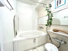 ジェム川口芝公園 一日の疲れを癒すバスルームは浴室乾燥機付きでいつでも快適バスタイム
