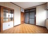 大字須和間（佐和駅） 480万円 2階・6帖の洋室（2024年2月）撮影