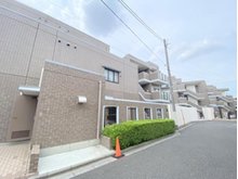 コスモ営団赤塚 ■より安心の新耐震基準マンション（総戸数２７戸）