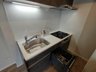 ローヤルマンション三軒茶屋　当社のグループ会社保有住戸 システムキッチンも新規交換済です。食洗器も完備しています。