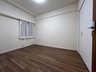メロディーハイム武蔵浦和プライムフィールド 約6.0帖の洋室！ゆとりあるお部屋にどのように家具を配置しようか想像が膨らみますね。