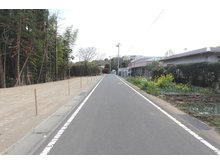 大字照沼（東海駅） 390万円 前面道路（2022年4月）撮影