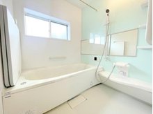 領家７（与野駅） 4880万円 ■大きな窓が付いた浴室で快適なバスタイムを！