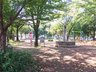 鶴ケ岡１（上福岡駅） 3598万円 鶴ケ岡中央公園(自転車で約2分)まで500m ◆滑り台やブランコ、スプリング遊具や元気に走り回れる大きな広場があります。周りを大きな樹木に囲まれた緑豊かな公園です。