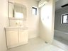夏見台２（船橋駅） 4780万円 -Wash basin- 三面鏡収納を活用して、いつでもスッキリと片付いた洗面空間を維持すれば、バタバタとした朝の支度もスムーズに。【施工例】