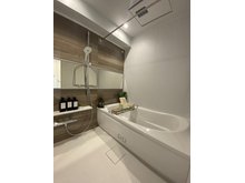 マイキャッスル武蔵関II ■１４１８サイズのゆったり浴室、雨の日でも洗濯が出来る浴室乾燥機完備
