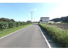 菅谷（下菅谷駅） 810万円 前面道路（2022年9月）撮影