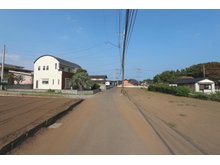 大字石神内宿（東海駅） 400万円 前面道路（2023年9月）撮影