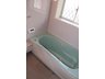 日吉台５ 880万円 明るいデザインの浴室