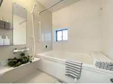 大字川田谷 1790万円～2590万円 お子様と一緒にバスタイムを楽しめる広々浴室
