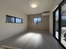 大字太田窪（南浦和駅） 2180万円 7帖の洋室！ゆとりあるお部屋にどのように家具を配置しようか想像が膨らみますね。