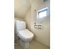 城南１ 2890万円 小窓が付いて風通しの良いトイレ