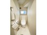 稲荷４ 3580万円 小窓が付いて風通しの良いトイレ