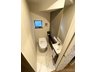 西みずほ台１（みずほ台駅） 4290万円 1階のトイレはスッキリとしたタンクレス仕様。便利な手洗いキャビネットが嬉しいですね。