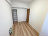 ライオンズマンション新座 各居室に収納スペースが設けられ，生活スペースを広く利用できます：洋室2