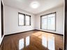 大字安行慈林（新井宿駅） 4190万円 約7帖の洋室！ゆとりあるお部屋にどのように家具を配置しようか想像が膨らみますね。