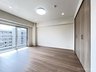 西高島平スカイハイツ 各居室に窓が設けられた風通しの良い快適空間：洋室約7.2帖