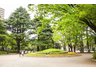 松戸（松戸駅） 4180万円 松戸中央公園まで1107m ☆「松戸」駅東口から徒歩5分。テニスコートと遊具施設があるシンプルで散歩がしやすい公園。綺麗に植えられたお花を鑑賞しながらの散歩は四季を通して快適です。