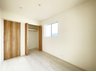 弥平４（舎人公園駅） 4090万円 子供部屋にも最適な収納スペースたっぷりの居室