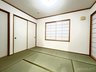 新倉２（和光市駅） 3780万円 高温多湿の日本の気候に適した和室。調湿機能のある畳が快適な空間を維持してくれます：和室約6.0帖