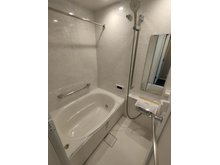 藤和シティーホームズ西八王子 当社のグループ会社保有住戸 お風呂もユニットごと交換しております。追い炊き機能、浴室乾燥機完備。