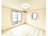 大字指扇（指扇駅） 2699万円 バルコニーに面しているので明るく快適なプライベートルーム 室内（2024年3月）撮影