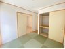 加法師町（渡瀬駅） 1880万円～2180万円 ■和室 モダンデザインな畳がとってもオシャレです。 押し入れの収納量も申しぶんありません。 （2023年9月）撮影