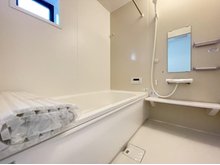 寿町１（川越駅） 4098万円 一日の疲れを癒すバスルームは浴室乾燥機付きでいつでも快適バスタイム
