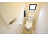 東１（志木駅） 2890万円 快適な温水洗浄機能付。トイレ周りで利用する小物の収納に嬉しいニッチ収納付。