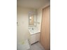 浦和白幡東高層住宅1号棟 スッキリとした洗面化粧台！新規交換で気になる水回りも一新です。