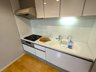 シャロンパーク多摩永山　当社グループ会社保有住戸 システムキッチンもしっかり綺麗です。水栓やガスコンロは新規交換済です。