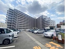 和光パークファミリア 総戸数158戸の大型分譲マンション。