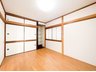 二俣川２（二俣川駅） 3900万円 【1階6.0帖洋室】 １階部分に6帖の洋室があり、共有型2世帯住宅としてもお使いいただけます。