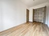 グランシエロ志木アールコート 各居室に収納スペースが設けられ，生活スペースを広く利用できます：洋室約5.7帖