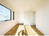 駒岡２ 4680万円 《3階6.0帖洋室》 洋室は全4部屋ございます。断熱性に優れ結露予防に効果があるペアガラスを採用。