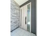 大字原市（沼南駅） 3180万円 ナチュラルなデザインで明るい雰囲気の玄関ドア