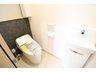 宮永市町 2580万円 １階のトイレです。手洗い器、収納付き。窓もあります。